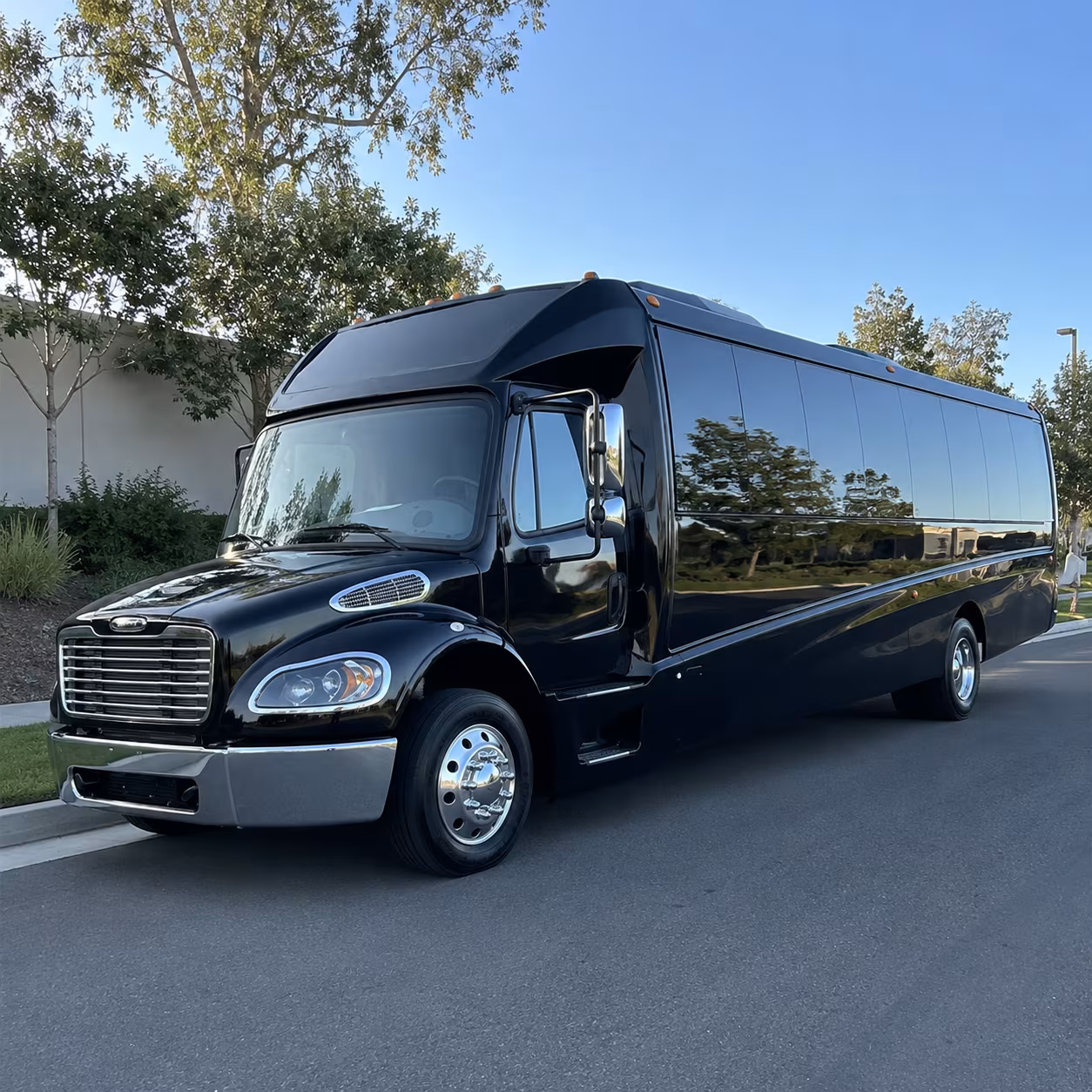35 passenger minibus
