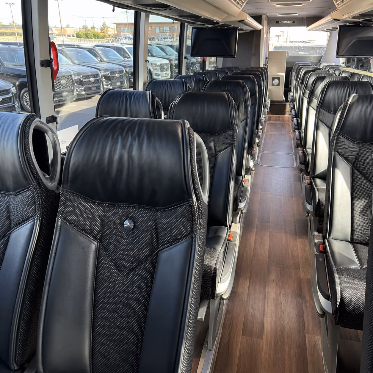 charter buses and party buses to georgia bulldogs football games at sanford stadium